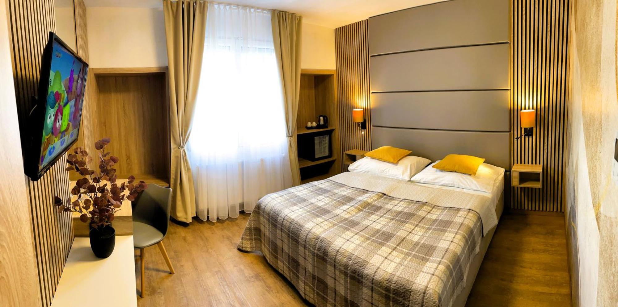 Hotel Benica Benesov  Εξωτερικό φωτογραφία