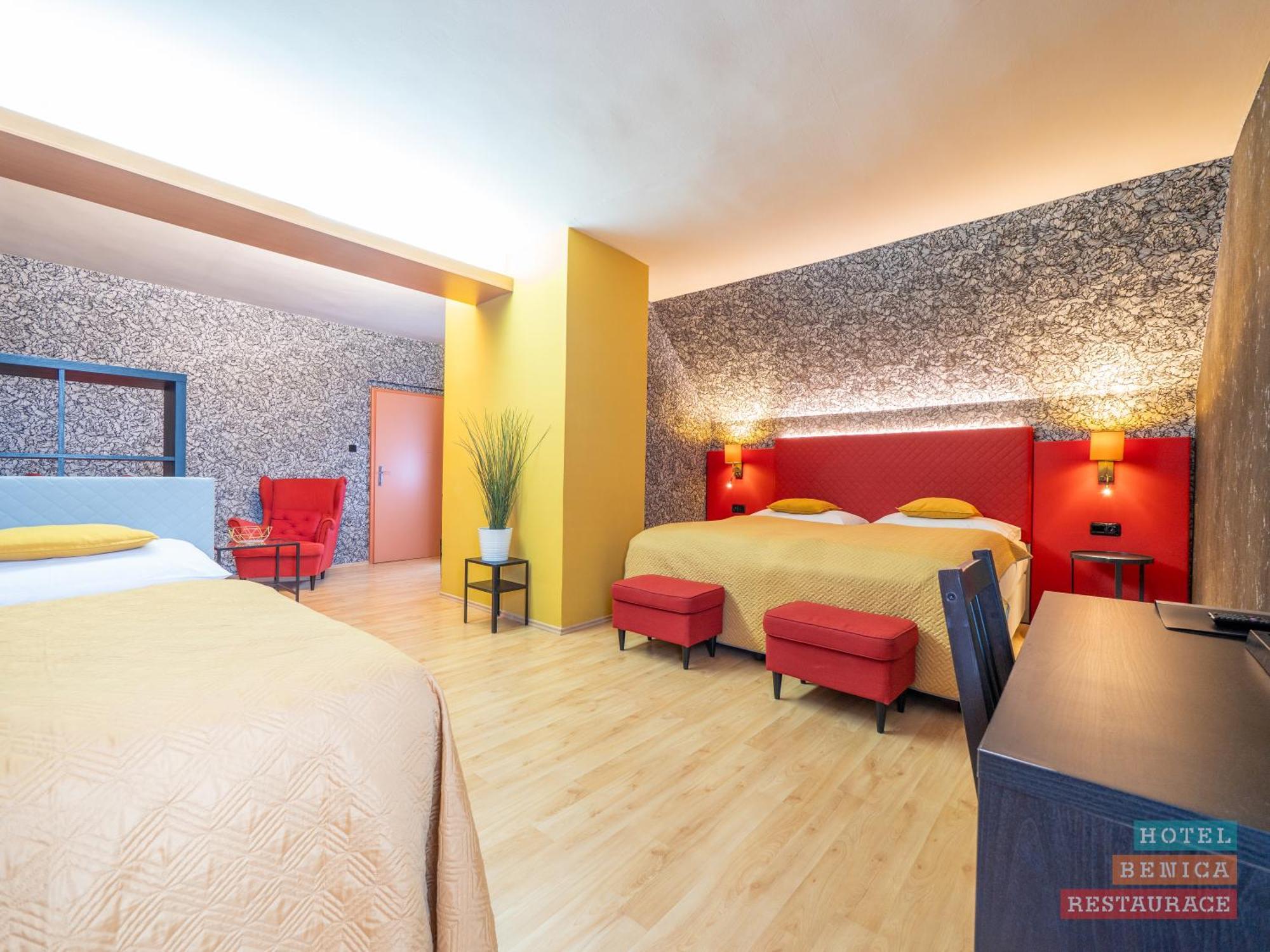 Hotel Benica Benesov  Εξωτερικό φωτογραφία
