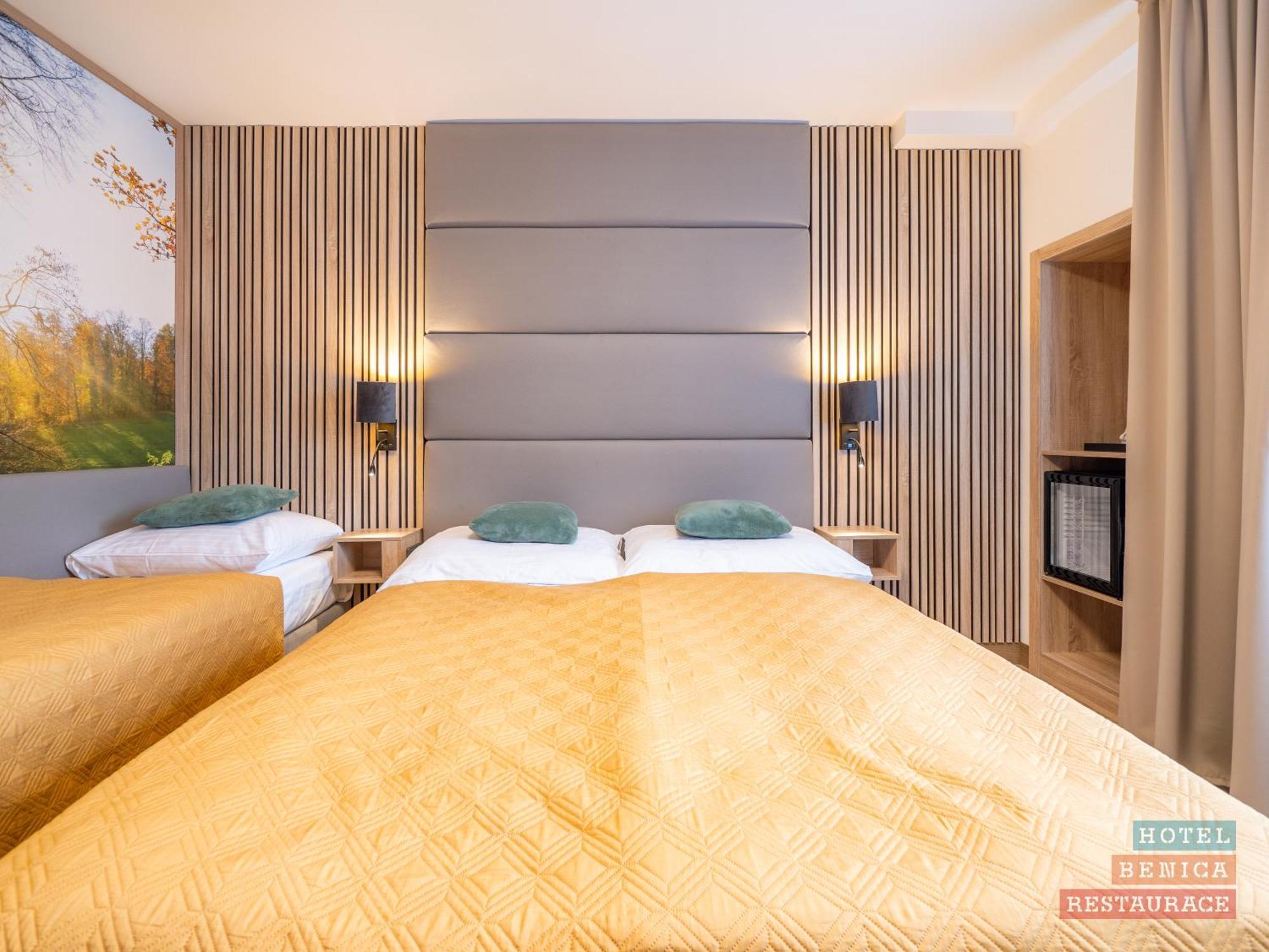 Hotel Benica Benesov  Εξωτερικό φωτογραφία
