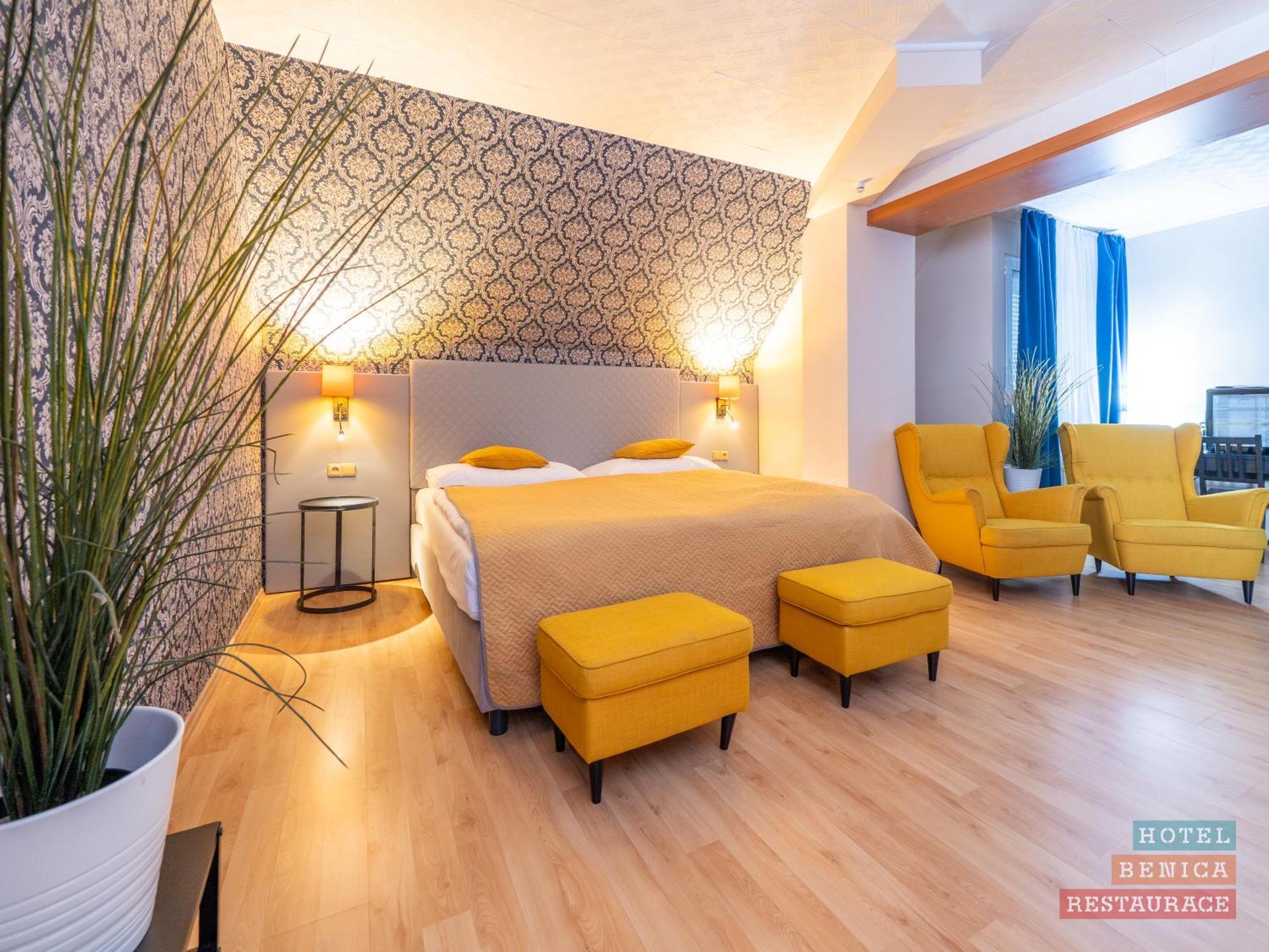 Hotel Benica Benesov  Εξωτερικό φωτογραφία