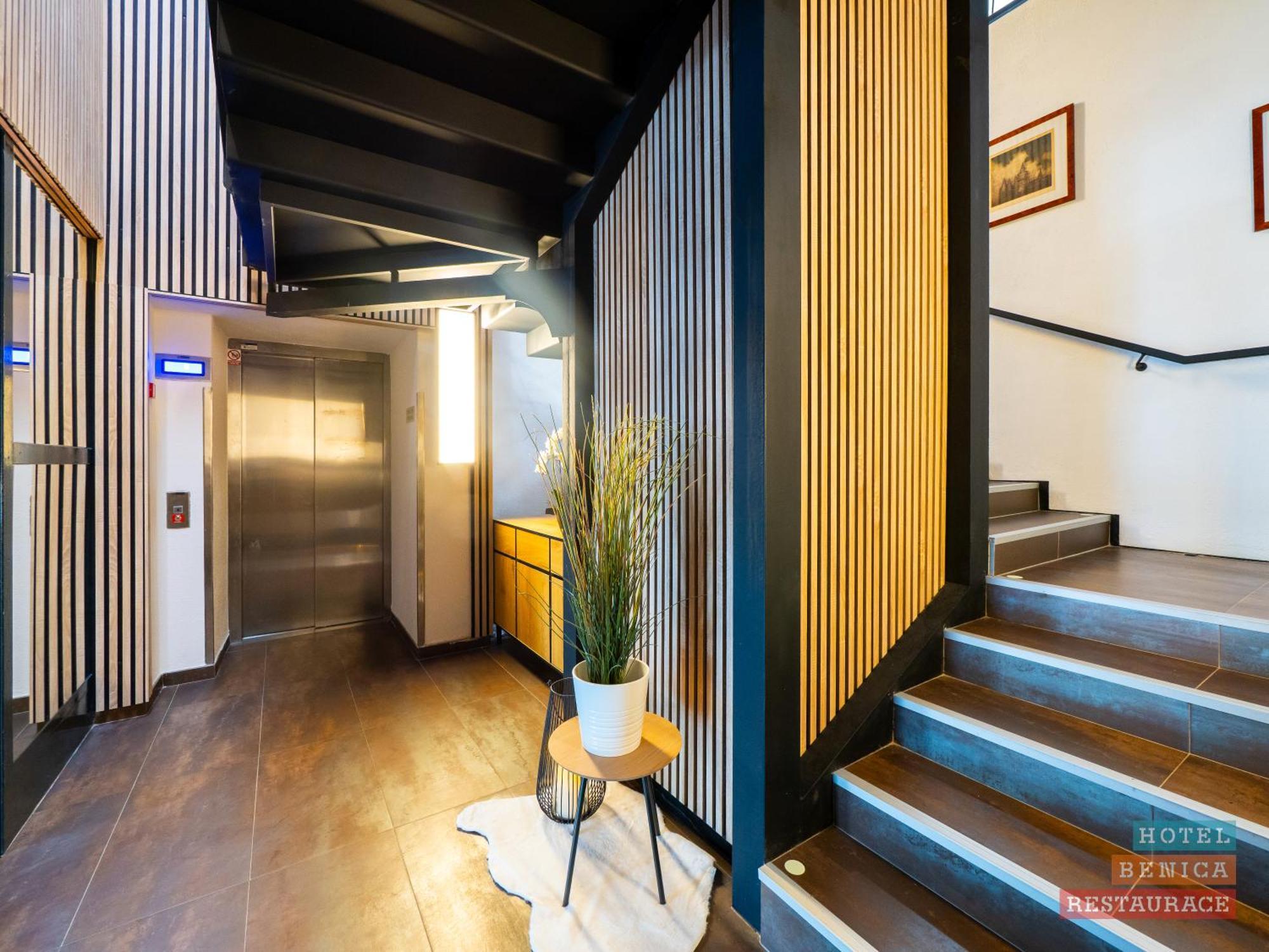 Hotel Benica Benesov  Εξωτερικό φωτογραφία