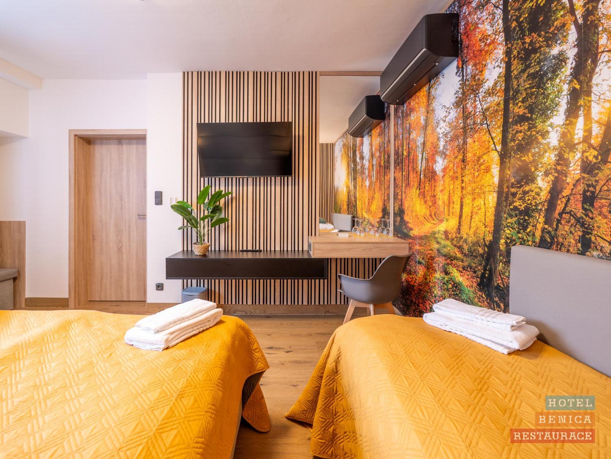 Hotel Benica Benesov  Εξωτερικό φωτογραφία