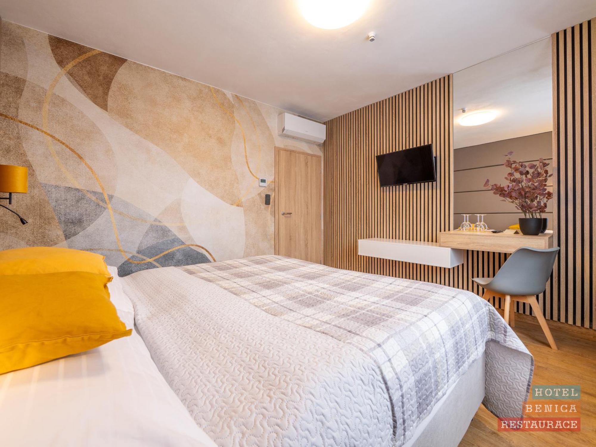 Hotel Benica Benesov  Εξωτερικό φωτογραφία