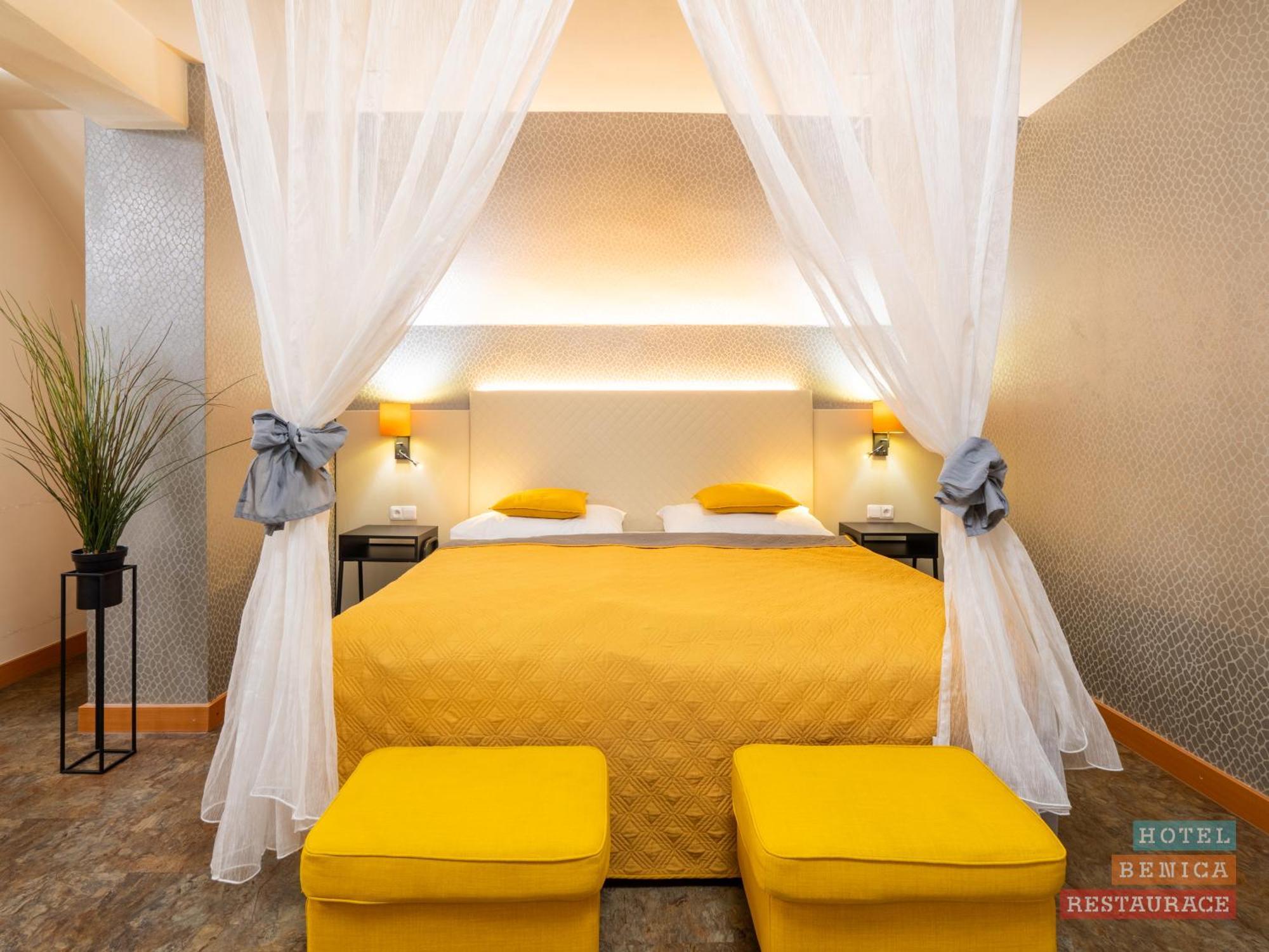 Hotel Benica Benesov  Εξωτερικό φωτογραφία