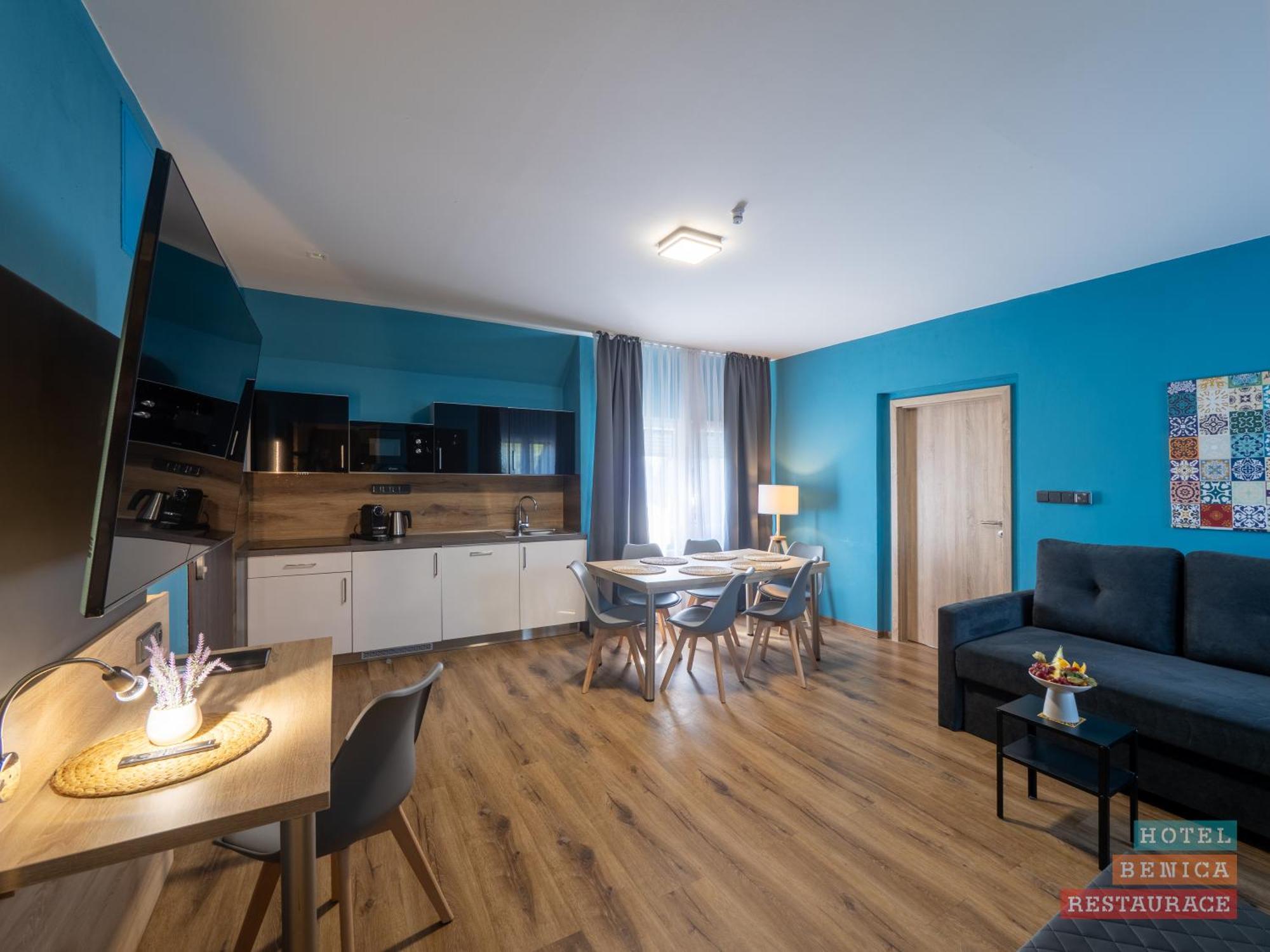 Hotel Benica Benesov  Εξωτερικό φωτογραφία